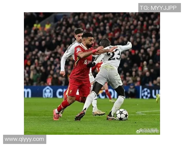 英超焦点战曼联与那不勒斯激战成平局全场热情高涨分析赛事精彩瞬间 英超焦点战曼联与那不勒斯激战成平局全场热情高涨分析赛事精彩瞬间