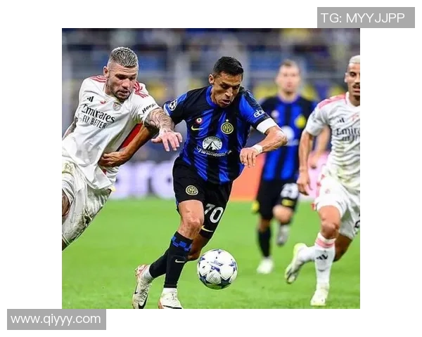 国米与本菲卡友谊赛战平神奇扑救引发全场热议与转会传闻 国米与本菲卡友谊赛战平神奇扑救引发全场热议与转会传闻