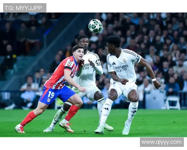 国王杯激战曼联逆转尤文图斯红牌争议引发全场热议战术分析揭秘