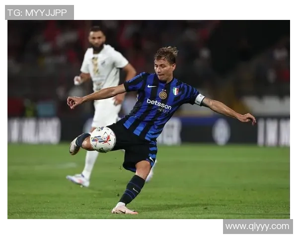 中超激战拜仁与国米0比0平局补时进球引发全场狂欢 中超激战拜仁与国米0比0平局补时进球引发全场狂欢